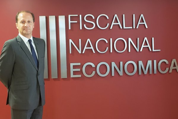 <p>Ricardo Riesco, titular de la Fiscalía Nacional Económica en el Dia de la Libre Competencia. Foto: Archivo</p>