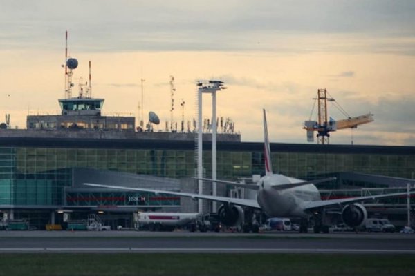 Aerolíneas comienzan a negociar con el gobierno argentino bandas de precios para pasajes