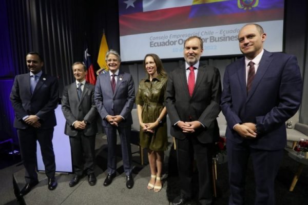 El plan de Ecuador para duplicar inversión extranjera y licitar proyectos por US$ 30.000 millones