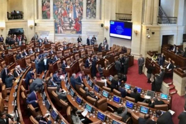 Recomposición de las fuerzas políticas marcan elecciones para el Congreso en Colombia