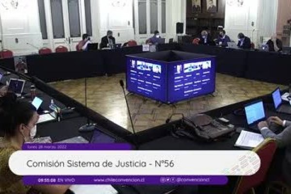 <p>Una serie de indicaciones aprobó ayer la comisión de Sistema de Justicia. Foto: Agencia Uno </p>