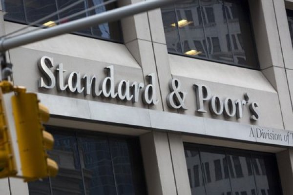 S&P advierte que la reforma eléctrica aprobada en México pone en riesgo relación comercial con EEUU y Canadá