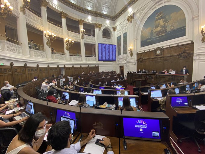 <p>Pleno de la Convención rechaza en general propuesta de recursos naturales</p>