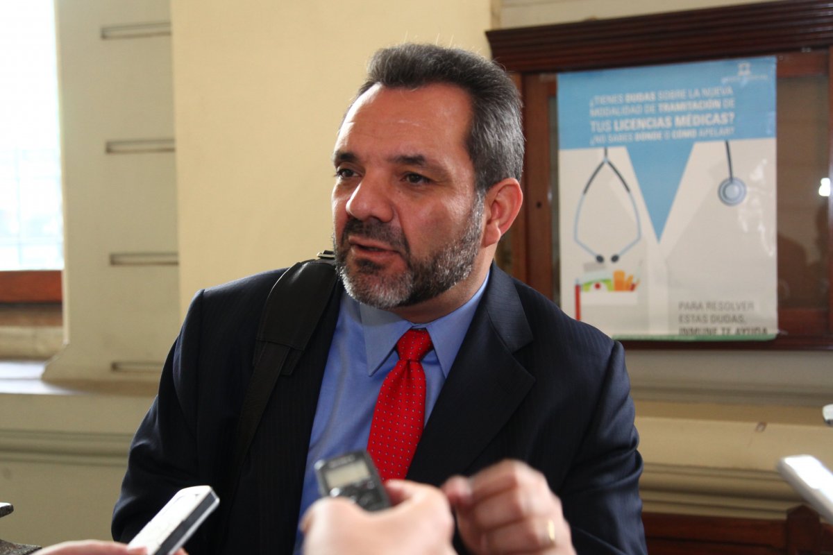 <p>Prof. de Derecho Constitucional Germán Concha: “Una constitución mal hecha puede trabar áreas completas del sistema"</p>