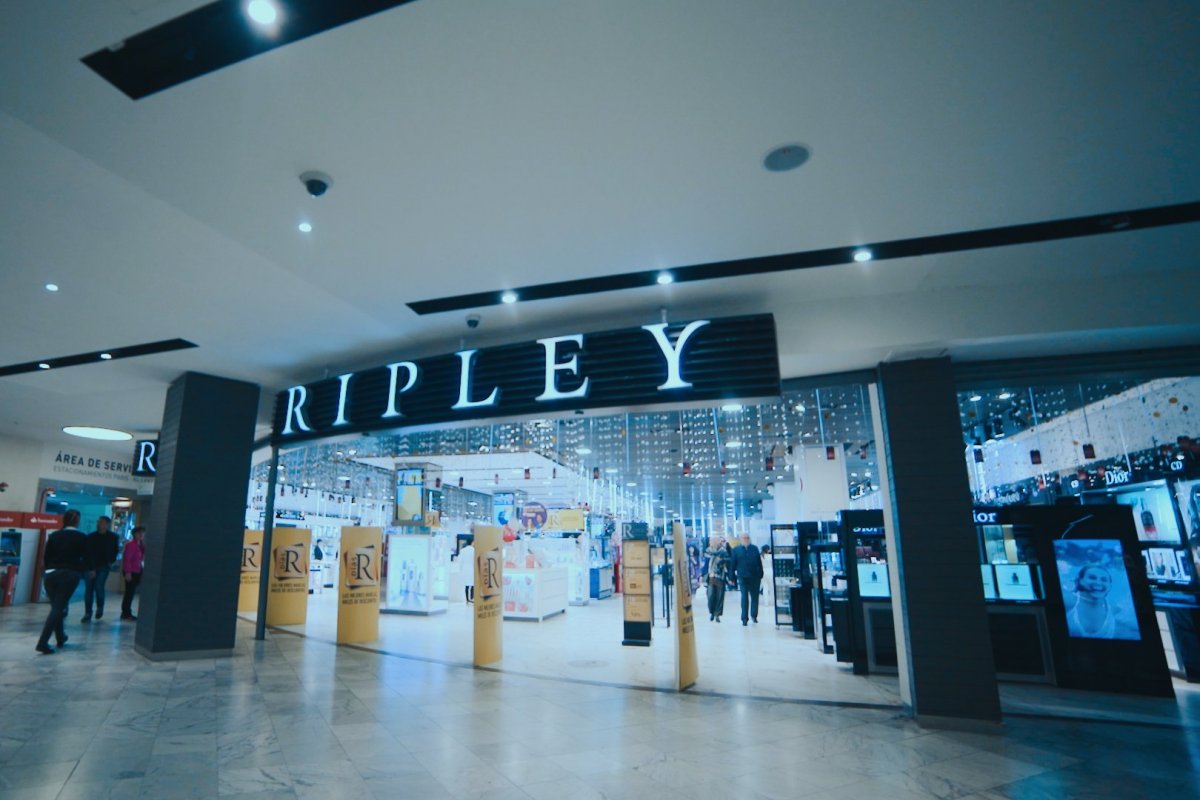 <p>Ripley celebra utilidades récord en el primer trimestre tras recuperación de las ventas físicas</p>