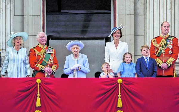 Un jubileo con sabor a despedida: Isabel II celebra 70 años de reinado