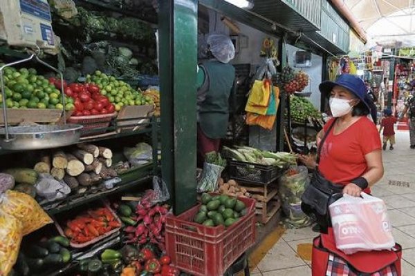 Encuesta revela que 78% de los peruanos cree que el gobierno no está preparado para afrontar alza de precios