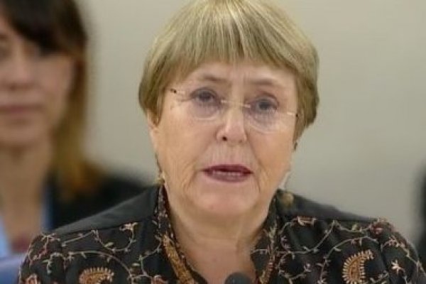 <p>Ahora en DF | Bachelet anuncia que no buscará otro periodo en la ONU</p>