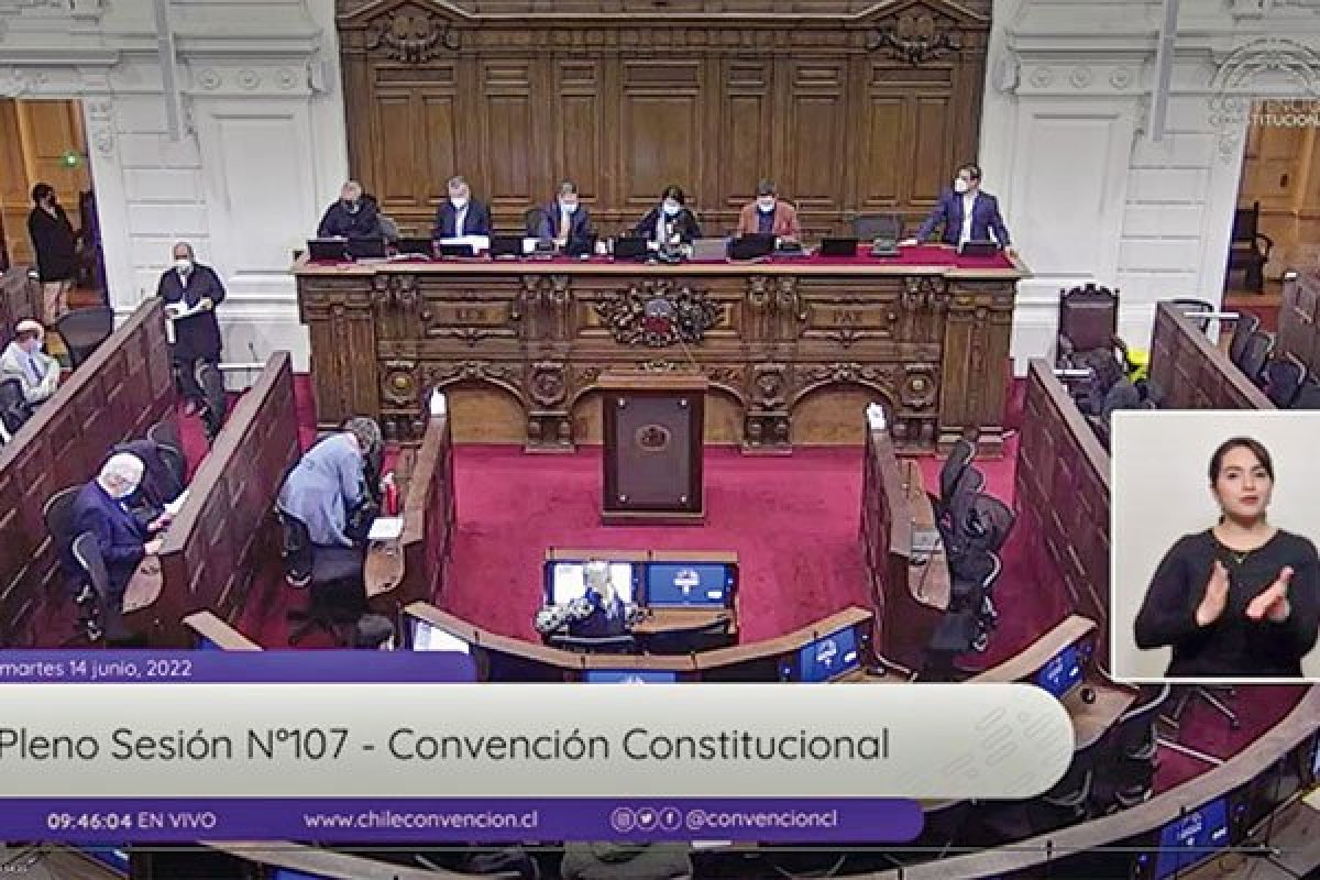 <p>Pleno ratifica fin del Senado en 2026 y quórum de 4/7 para modificar Constitución</p>