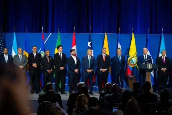 FT: Cumbre de las Américas destaca creciente irrelevancia de este tipo de reuniones