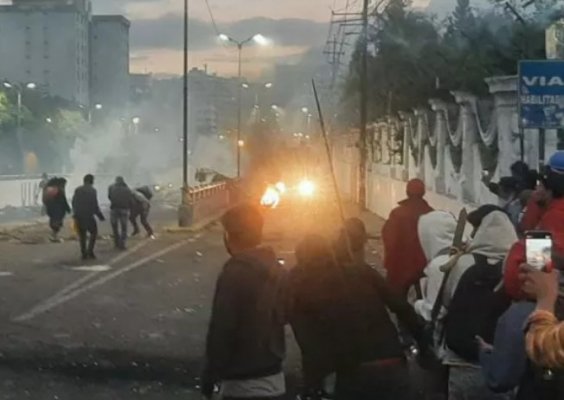 Grupos indígenas de Ecuador condicionan diálogo a retirada de fuerza pública