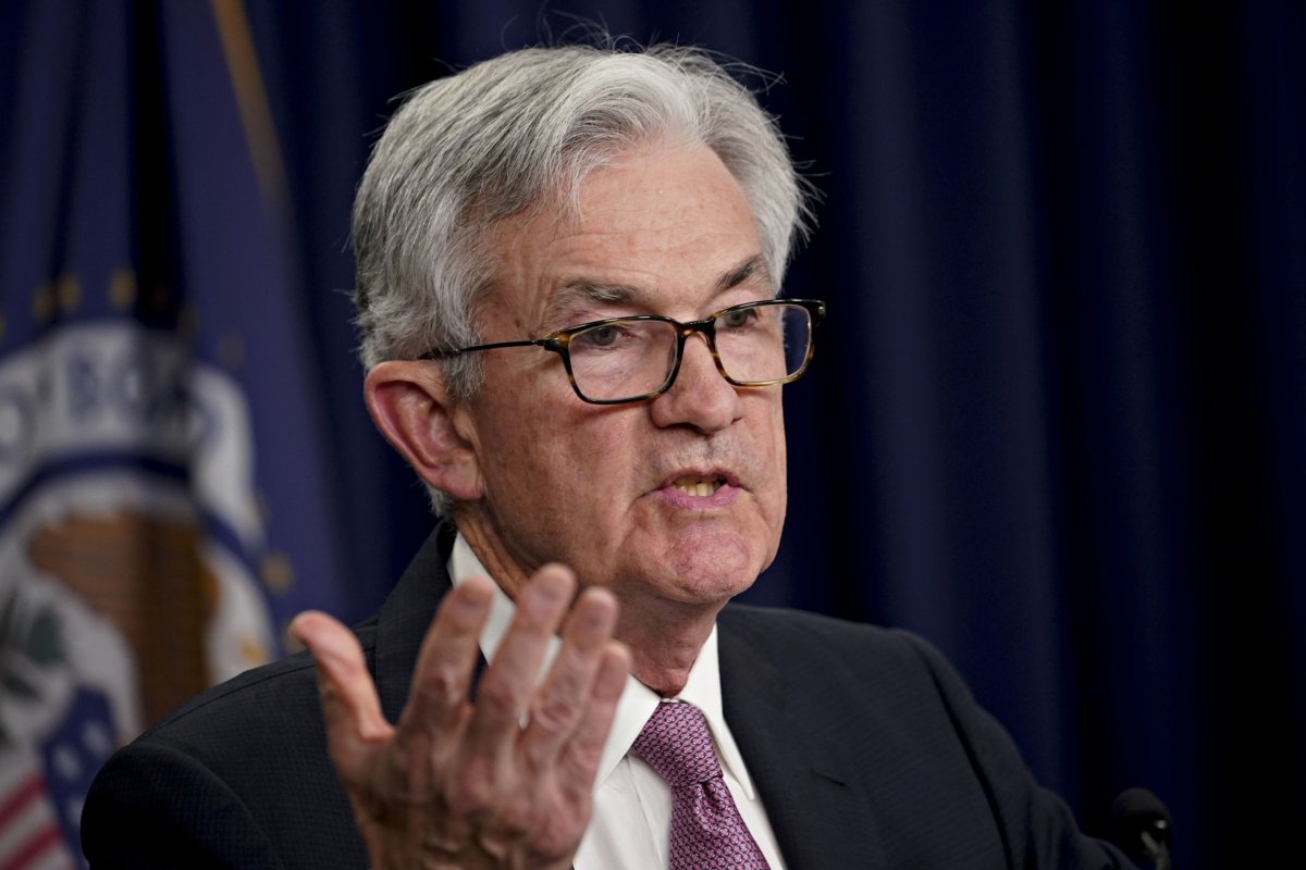 <p>Powell cree que la inflación puede persistir a futuro y admite que la recesión "es una posibilidad"</p>