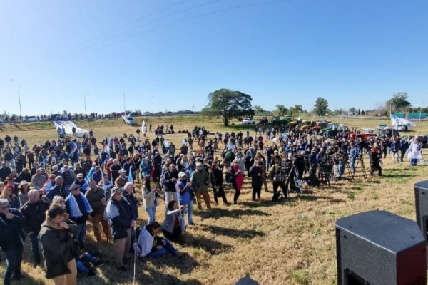 Agricultores de Argentina realizaron huelga comercial contra el gobierno