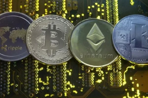 Remesas y protección frente al dólar: las criptomonedas más usadas en América Latina