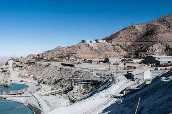 Minera Southern Perú denuncia atentado contra torres de alta tensión cerca a Quellaveco