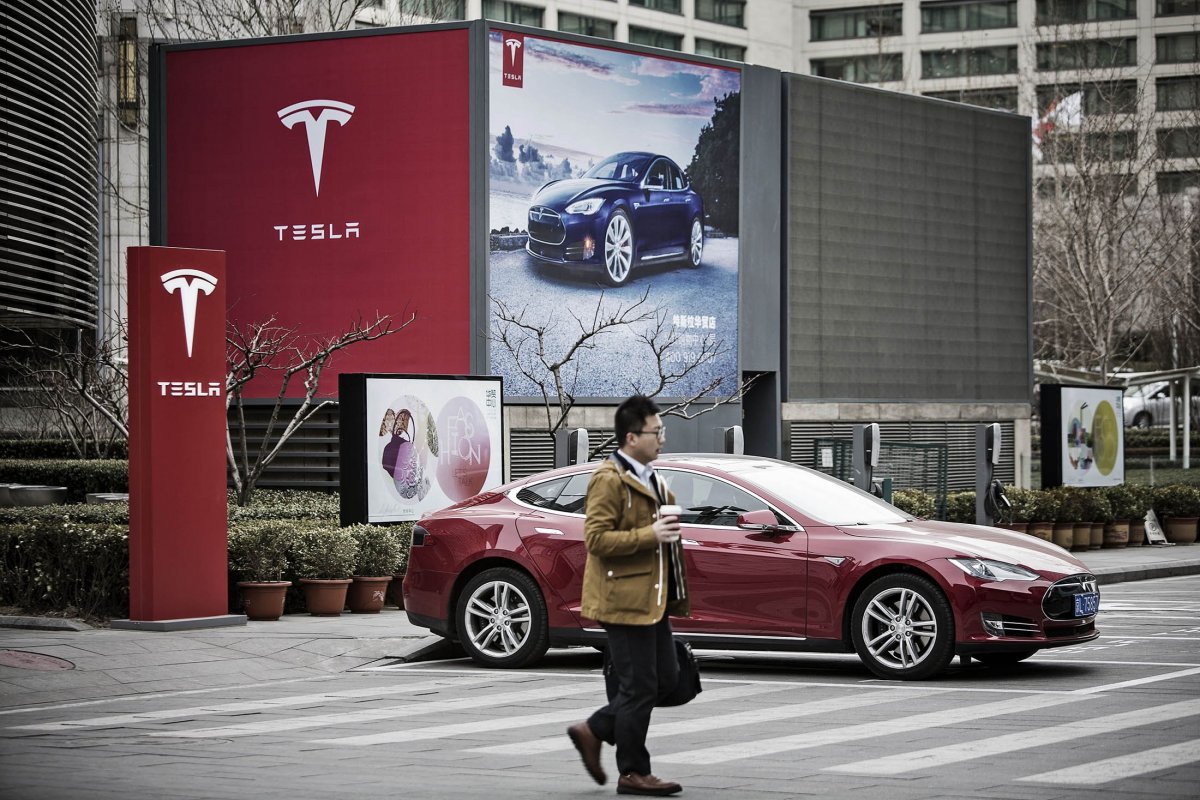 <p>Tesla pide a gobierno chino asegurar la electricidad a proveedores en medio de crisis por la sequía</p>