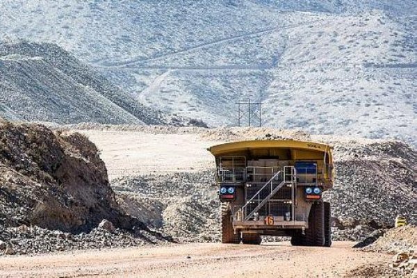 Southern Copper Perú reitera oferta de compra de terrenos a comunidades vecinas de Cuajone