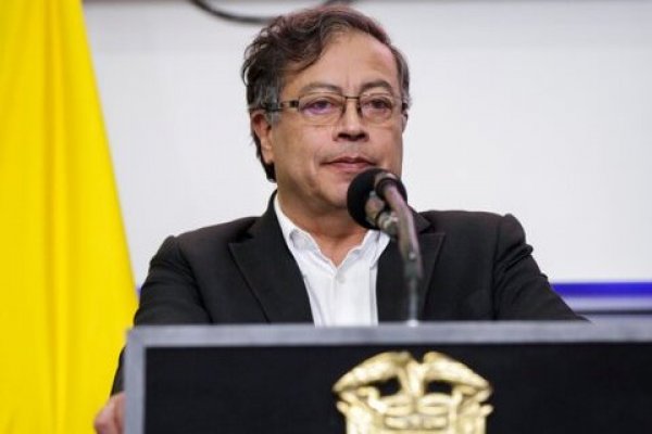 Presidente Petro advirtió que asumiría el control de la Comisión de Regulación Energética de Colombia