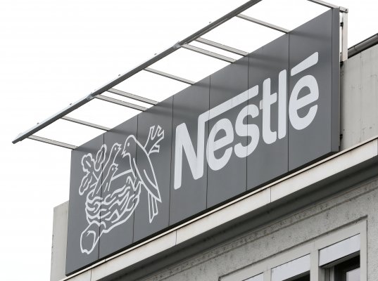 <p>El CEO de Nestlé advierte a los compradores que se preparen para más aumentos de precios</p>