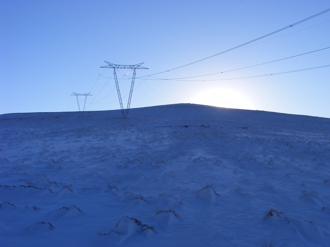 <p>AES Andes comienza a operar línea de transmisión que reactiva intercambio energético entre Chile y Argentina</p>