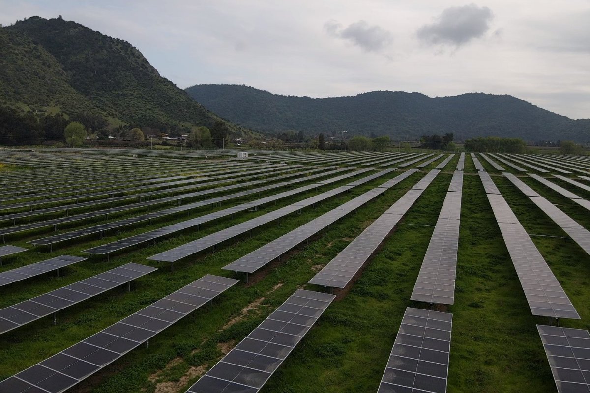 <p>Parque Solar de Chépica, en la Región de O´Higgins.</p>