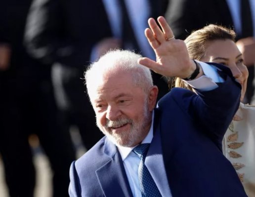 Efecto Lula: Bolsa de Brasil cae un 3% y Petrobras se hunde un 6%