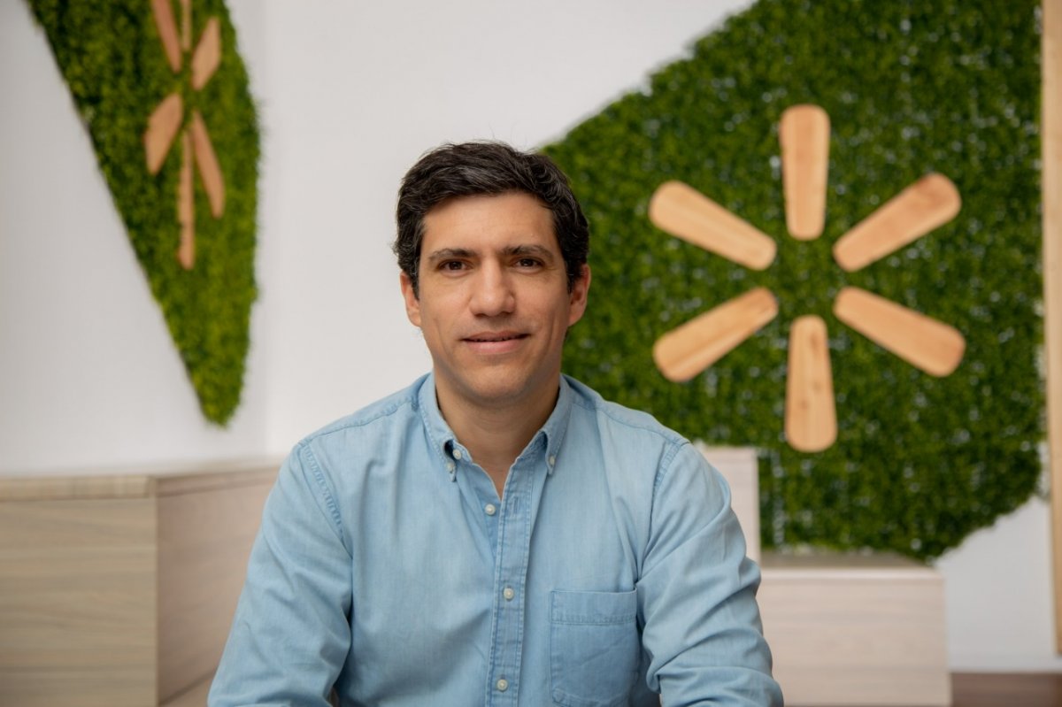 <p>Miguel Ángel Ruiz, nuevo gerente de Personas de Walmart Chile.</p>