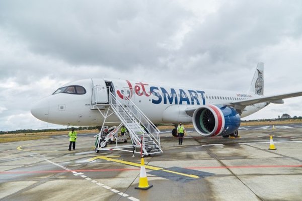 Revuelo en la industria aérea: JetSmart está interesada en adquirir firma colombiana Viva Air