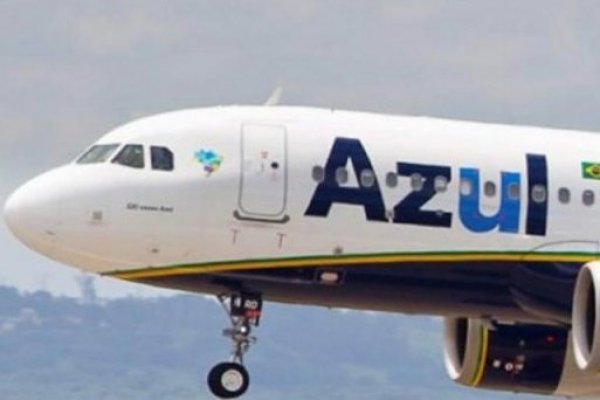 Aerolínea brasileña Azul reporta alza de pérdidas, pero proyecta recuperación tras acuerdo con arrendadores