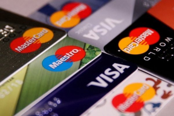 Mastercard se suma a Visa: también estaría interesada en adquirir la brasileña Pismo