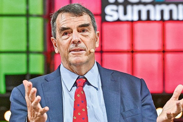 Tim Draper y el fenómeno de la IA: “Los fabricantes de látigos para carruajes también tuvieron miedo de la aparición de vehículos autónomos”