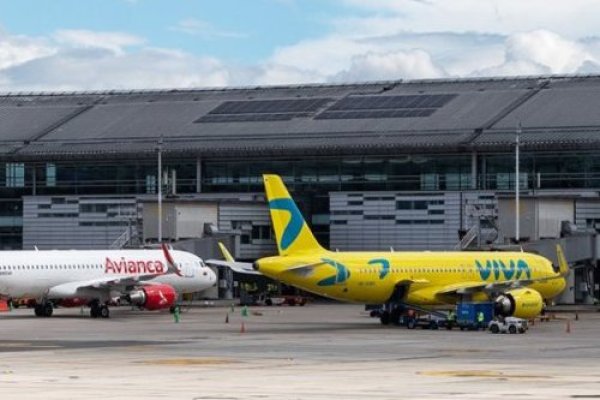 Avianca responde a la Aerocivil por integración con Viva Air: "Condiciones imposibilitan la recuperación" de la low cost