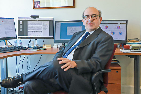 <p>José Manuel Silva, director de inversiones de LarrainVial Asset Management. Foto: Julio Castro</p>