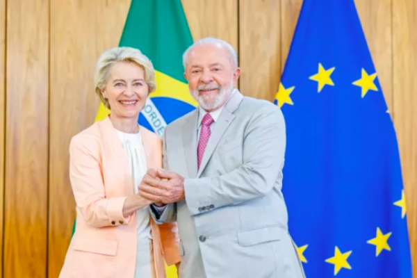 Von der Leyen visita América Latina y enfrenta interpelación de Lula en su paso por Brasil