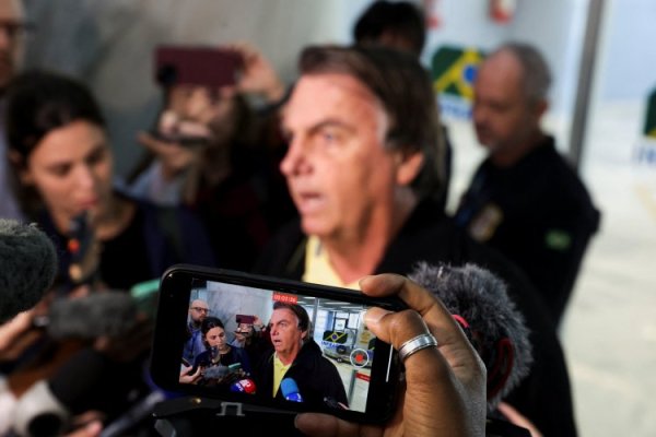 Justicia de Brasil inhabilita a Bolsonaro de ejercer cargos públicos por ocho años