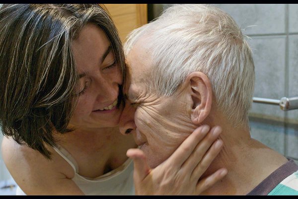 Guía del Ocio: "La Memoria infinita" emociona e interpela