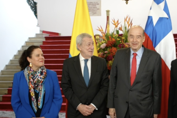 <p>Ahora en DF | Canciller y ministra de Defensa encabezan reunión del Mecanismo 2+2 con Colombia</p>