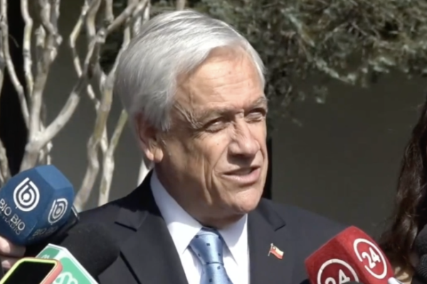 <p>Ahora en DF | Expresidente Piñera confirma que no asistirá a La Moneda el 11/9</p>