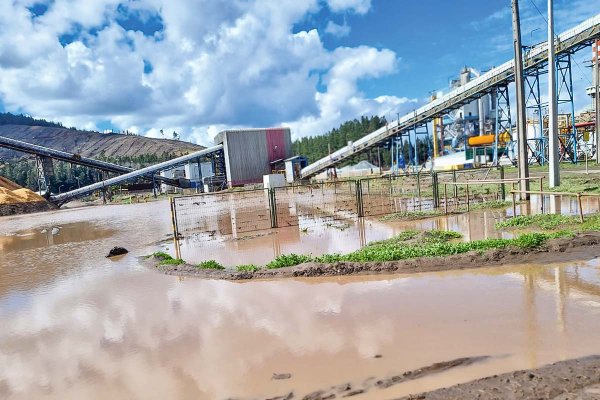 Así fue el anuncio de cierre de Licancel de Arauco