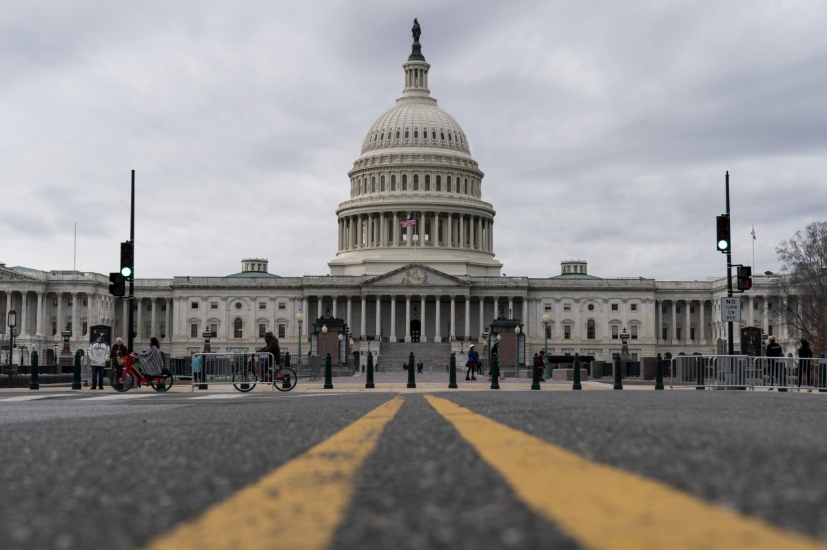 <p>Congreso de EEUU aprueba un proyecto de ley provisional para evitar el cierre del Gobierno</p>