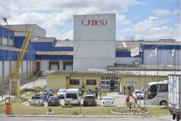 La Ruta Bioceánica concreta su primer viaje de transporte de carga: JBS es la encargada del recorrido