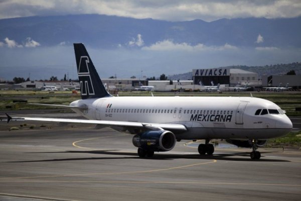 López Obrador relanza Mexicana de Aviación después de permanecer durante casi 14 años en tierra