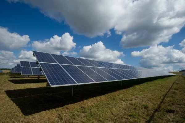 Europeas Ardian y Solarpack completan transacción estratégica para optimizar su portafolio de energías renovables en Chile y Perú