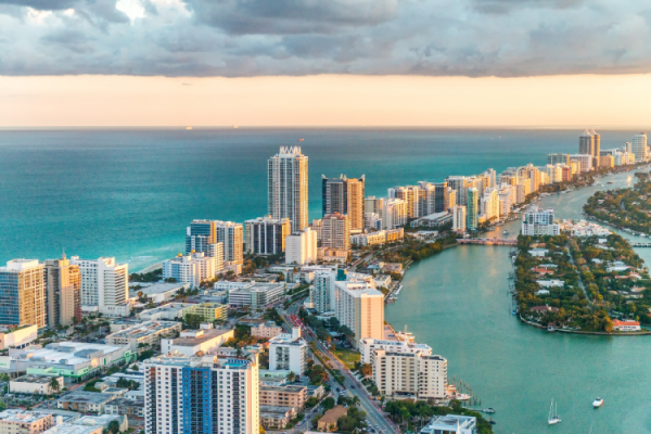 ¿Conviene la inversión inmobiliaria en Miami en este 2024? Estos son los riesgos y condiciones