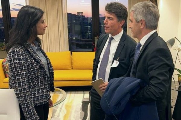 ¿Se viene un respiro para Argentina?: Gobierno negocia nuevas condiciones con el FMI y acceso a US$ 3.300 millones