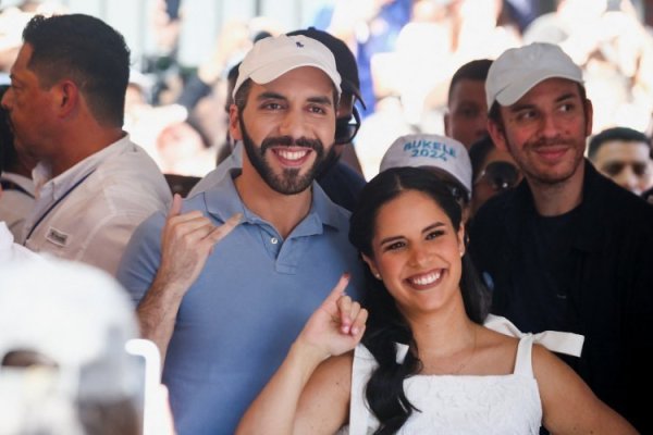 Elecciones en El Salvador: Nayib Bukele se declara ganador de la contienda "con más del 85% de los votos"