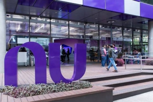 Nubank ya vale más que la minera Vale: acciones del neobanco han subido 15,5% en 30 días