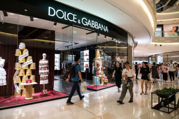 Vuelve el lujo a Argentina: Dolce & Gabbana abrirá por primera vez una tienda en el país