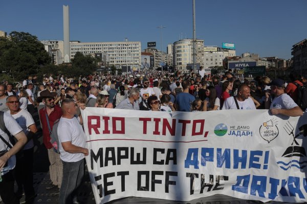 En 2021 se produjeron protestas contra la mina de Rio Tinto en Belgrado. Foto: Bloomberg.