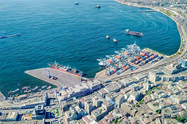 Vista del puerto de Valparaíso.
